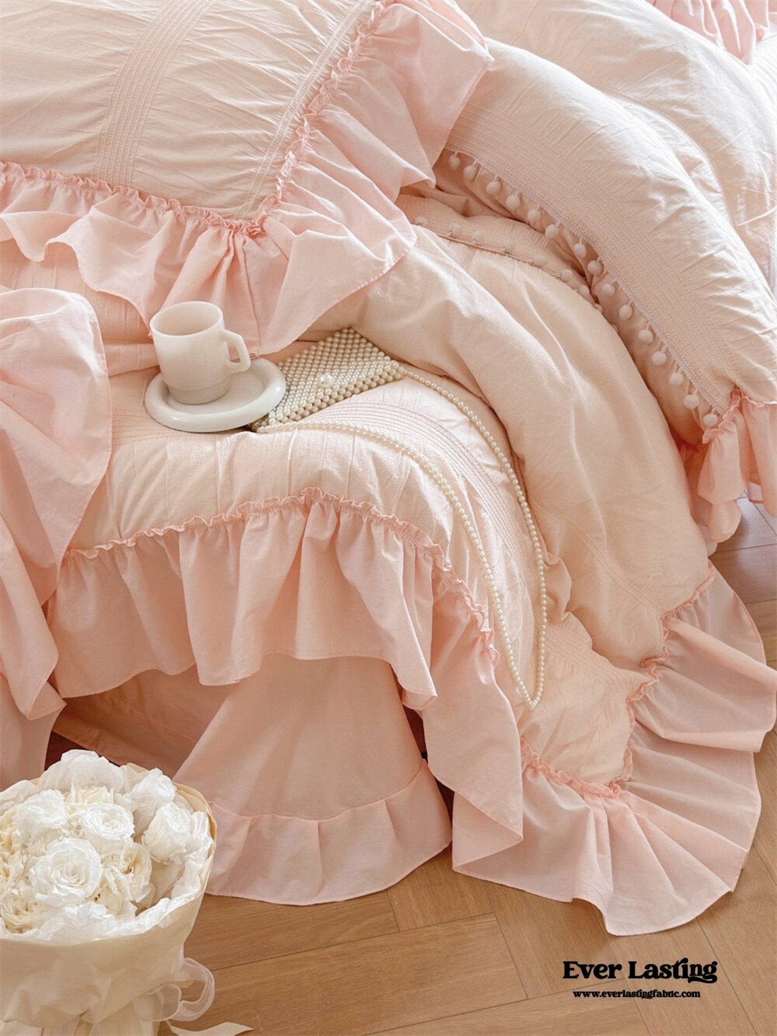 Bubble Washed Cotton Ruffle Bedding Set / White - Ever Lasting