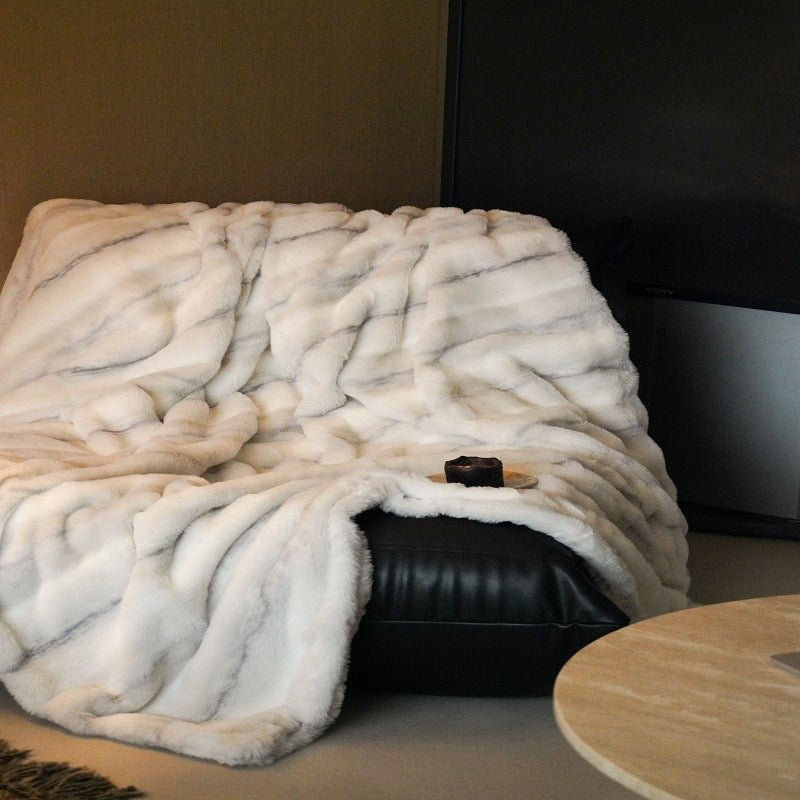  - Ever Lasting - Caleb Fleece Throw Blanket / Gray - Blankets - Ever Lasting