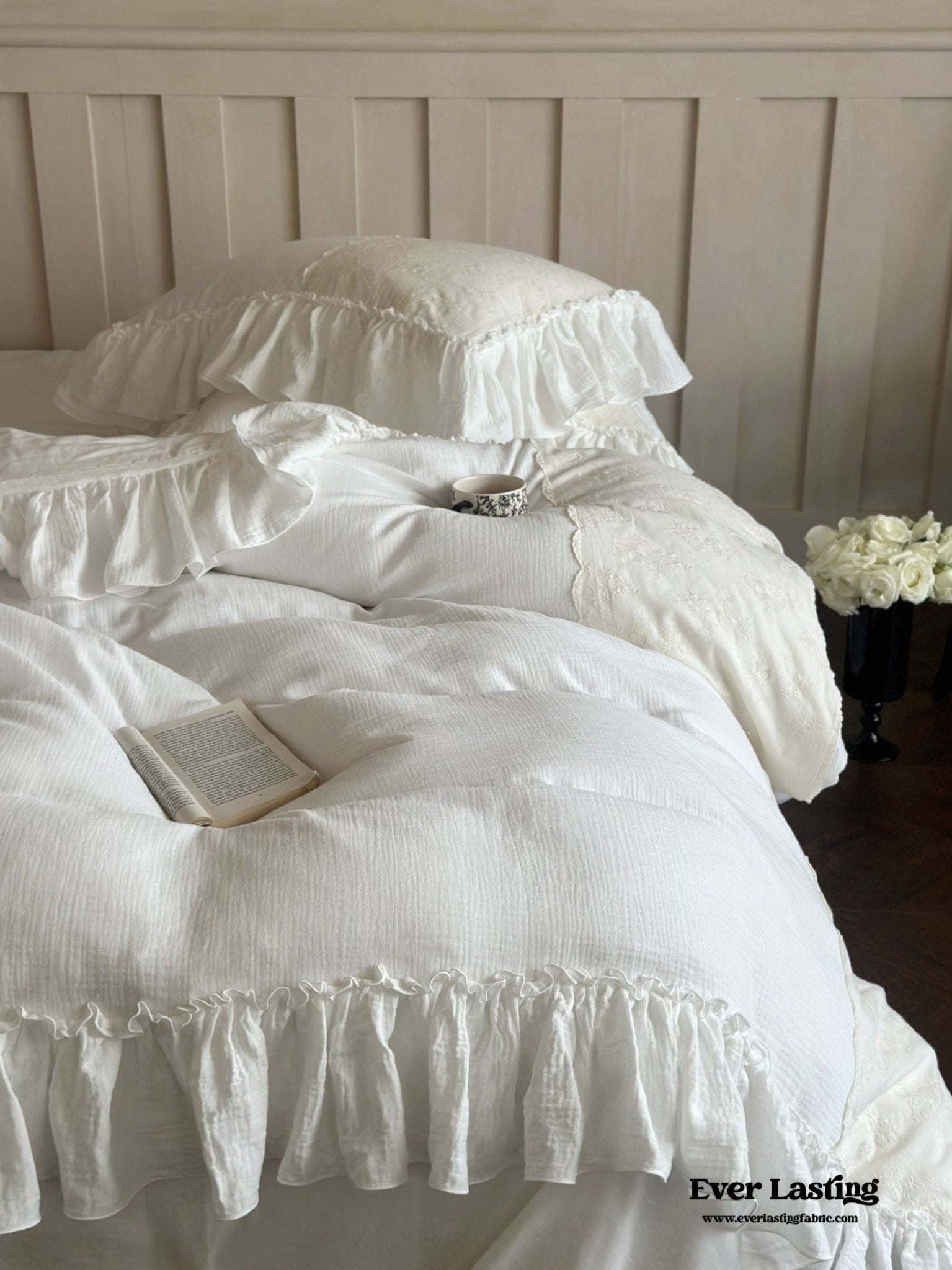 Celeste Soft Lace Embroidered Ruffle Bedding Set / Coffee Brown - Ever Lasting