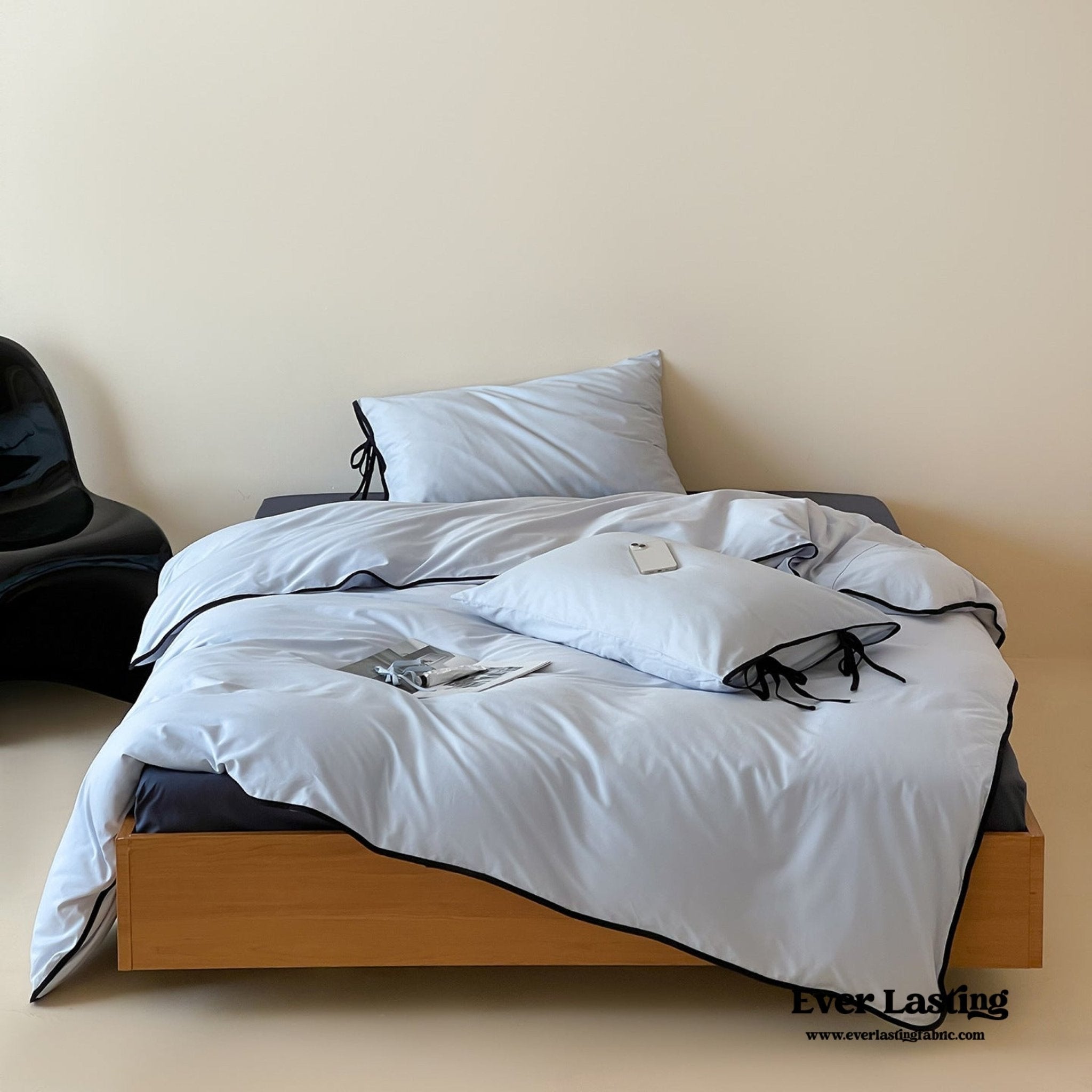 Chloe Minimalist Solid Tie Cotton Bedding Set / Cream with Blue Ties - Ever Lasting