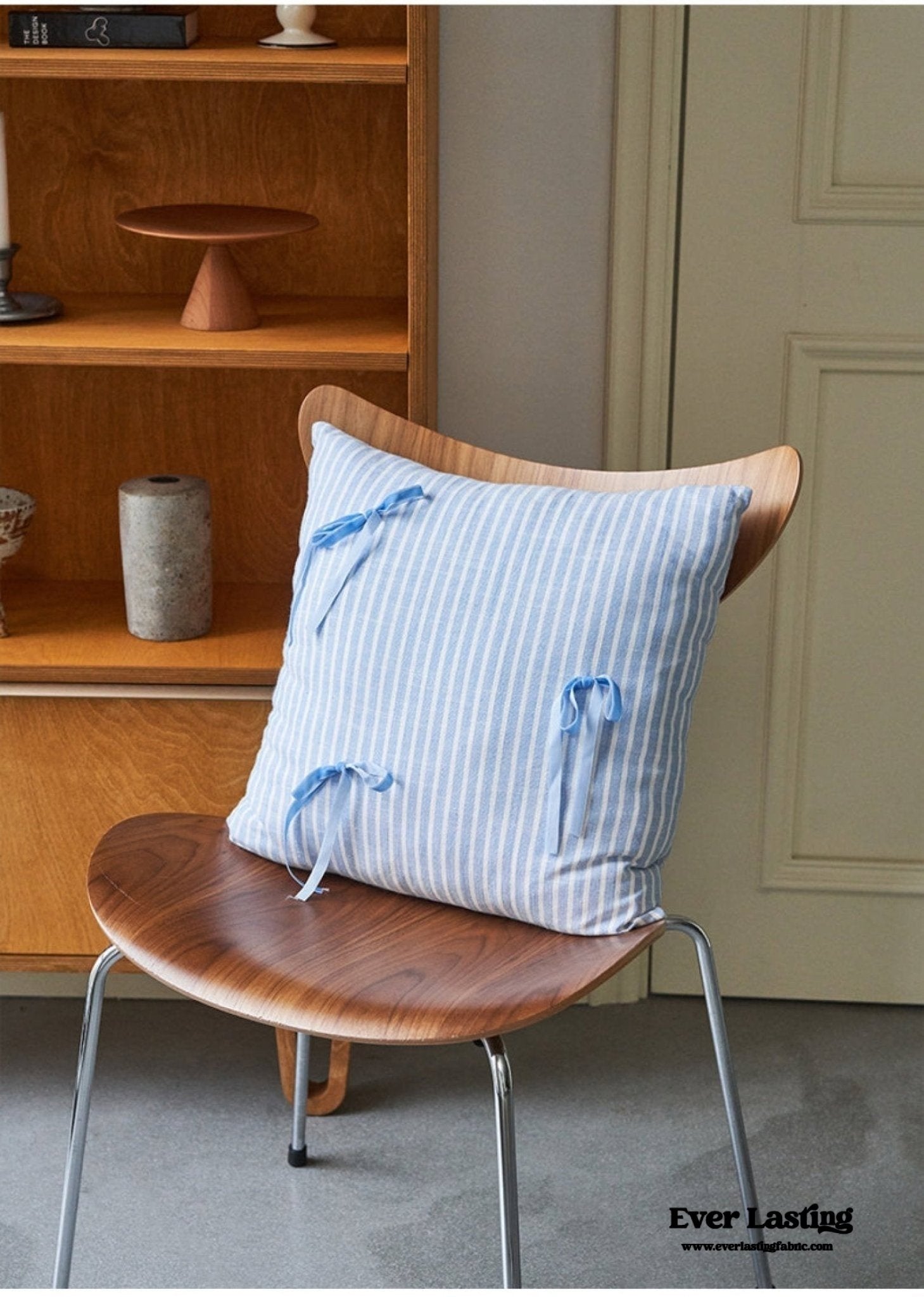 Coquette Cute Bow Shaped Square Pillow / Blue - Ever Lasting