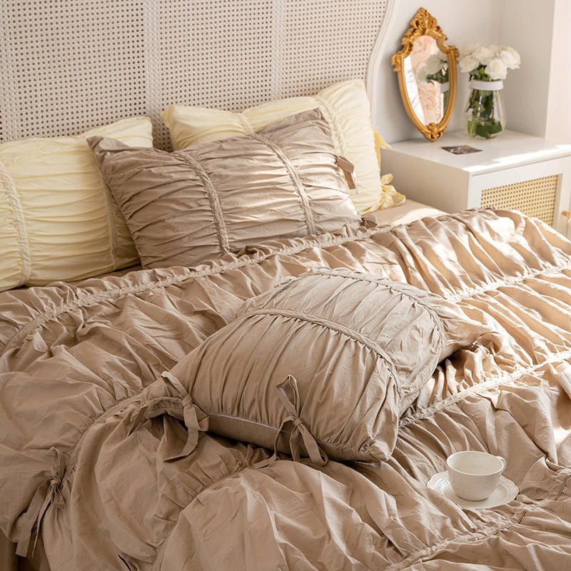  - Ever Lasting - Coquette Ruffle Bedding Set with Ties / Pink - Bedding Set - Ever Lasting