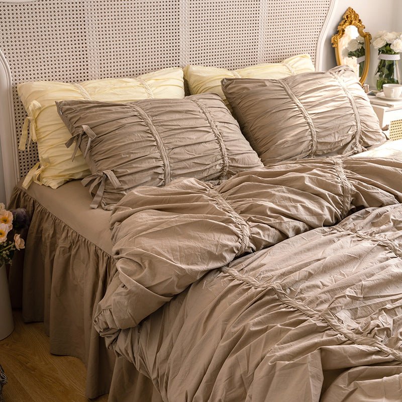 - Ever Lasting - Coquette Ruffle Bedding Set with Ties / White - Bedding Set - Ever Lasting