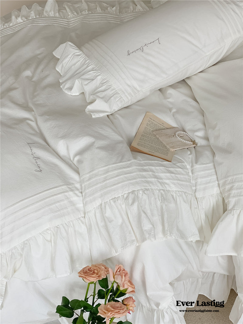 Coquette Ruffle Washed Cotton Bedding Set / White