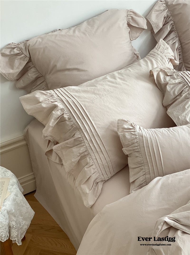 Coquette Ruffle Washed Cotton Bedding Set / White