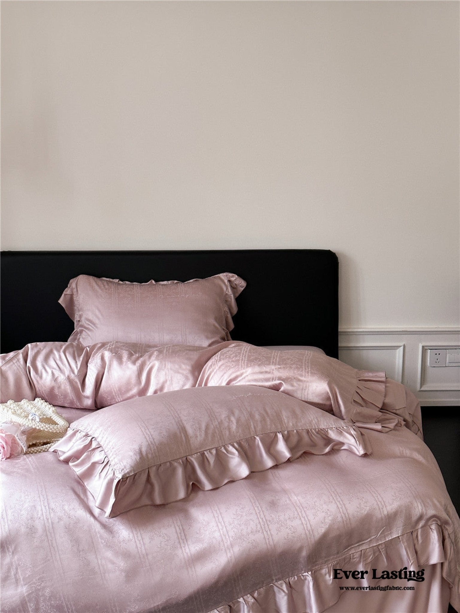 Coquette Tencel Silky Ruffle Bedding Set / White - Ever Lasting