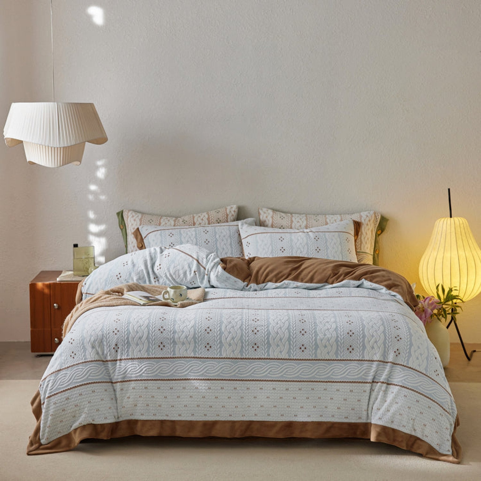 Cottage Braided Button Velvet Bedding Set / Cream - Ever Lasting