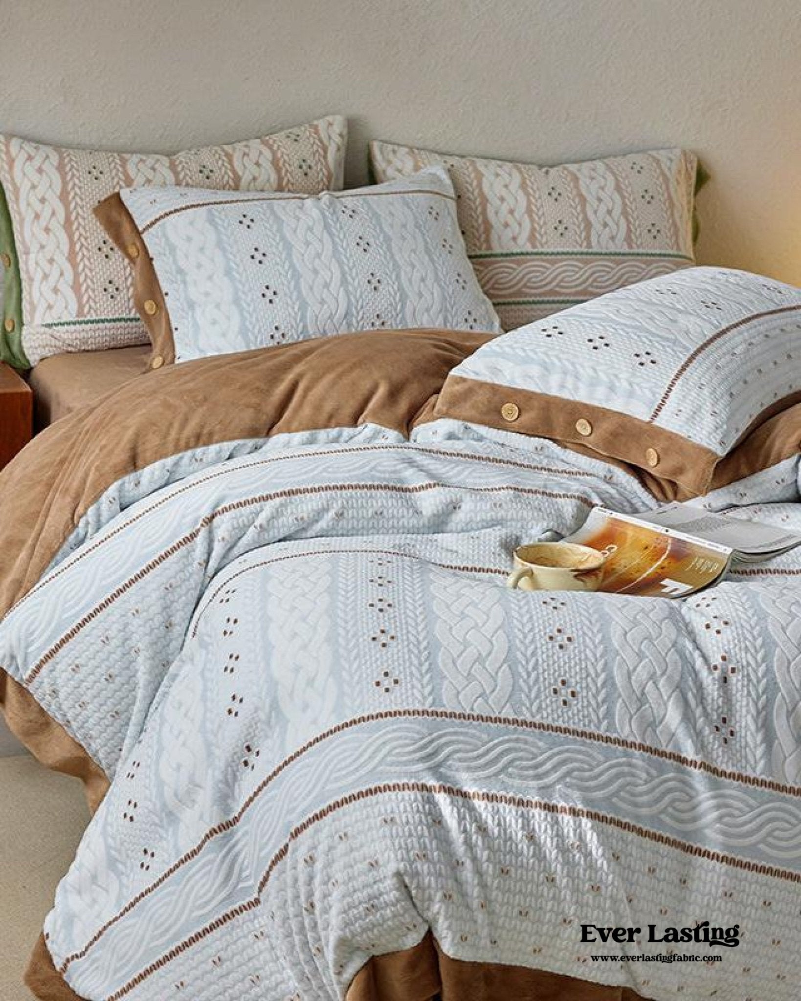 Cottage Braided Button Velvet Bedding Set / Cream - Ever Lasting