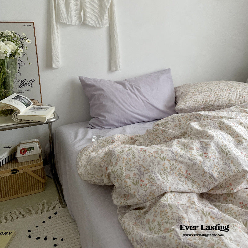 Cottage Floral Bedding Set / Beige Brown