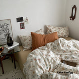 Cottage Floral Bedding Set / Beige Brown
