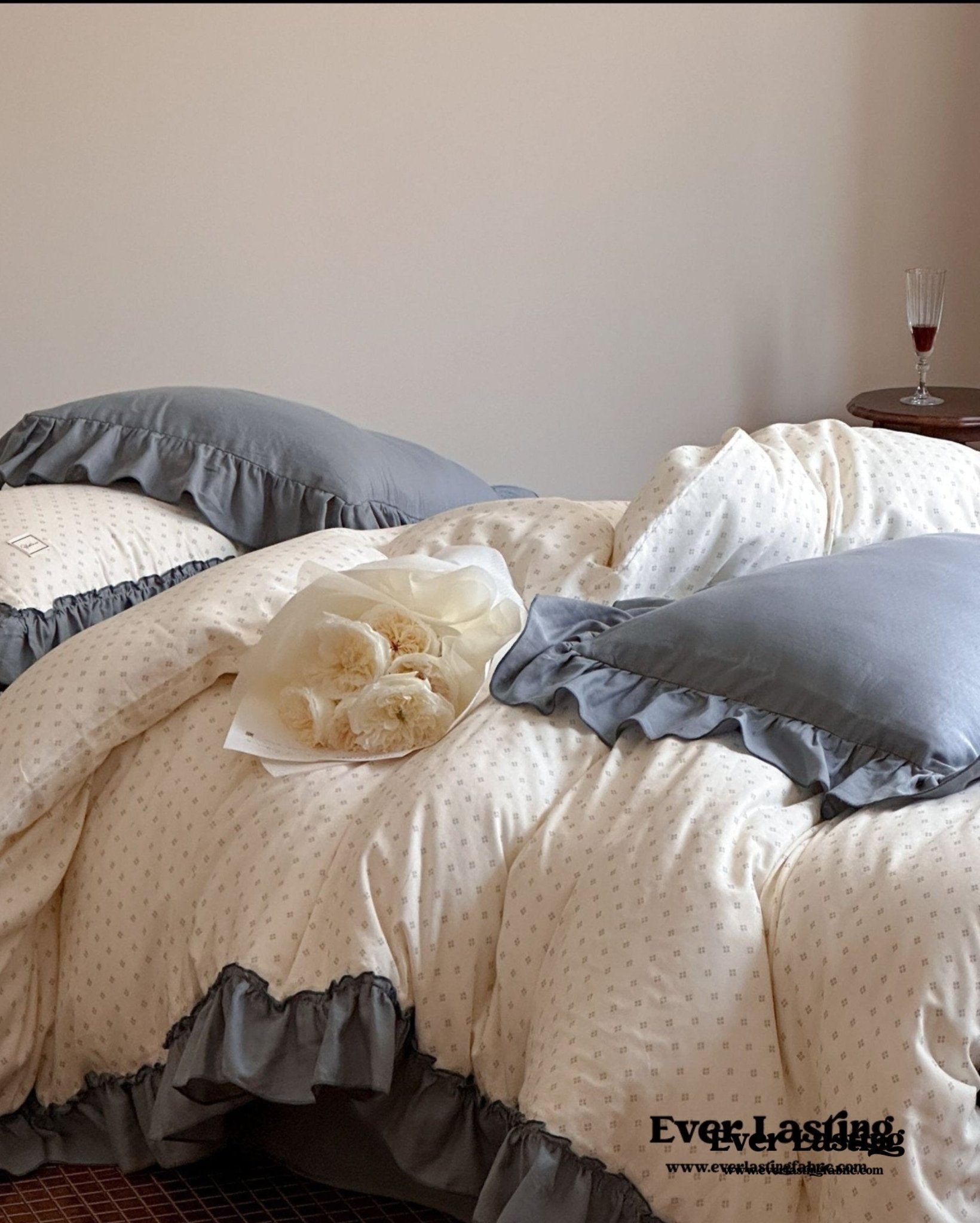 Cottage Inspired Ruffle Bedding Set / Brown - Ever Lasting