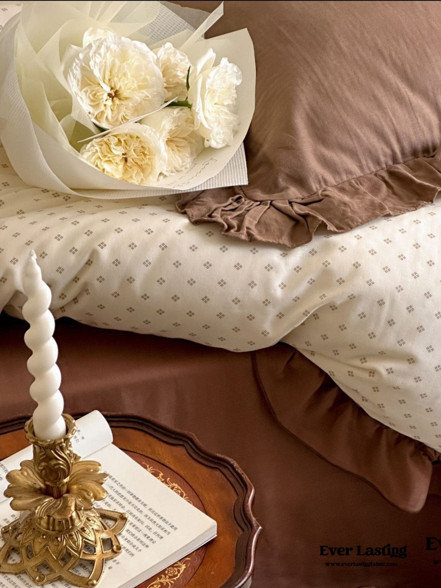 Cottage Inspired Ruffle Bedding Set / Brown - Ever Lasting