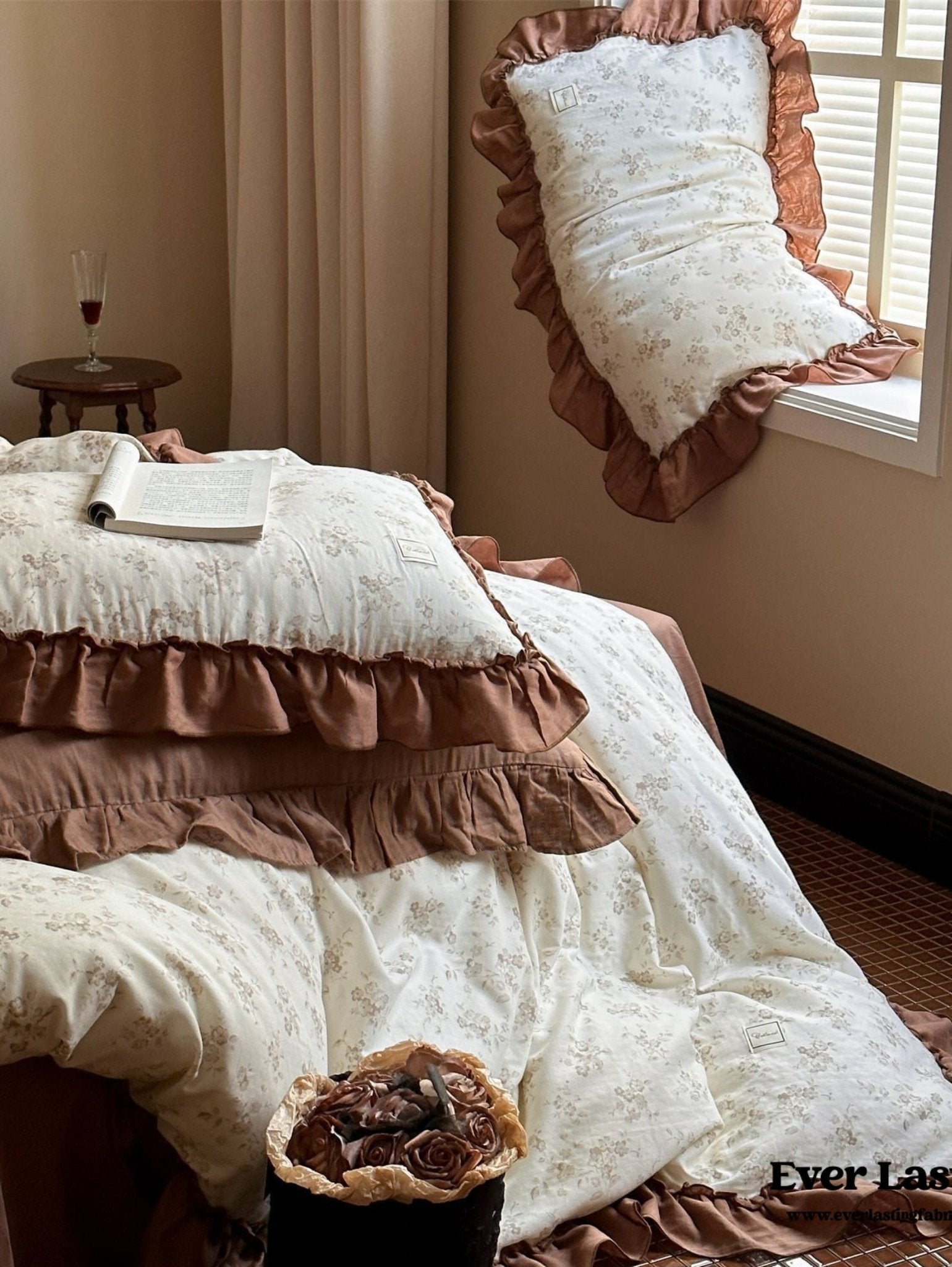 Cottage Inspired Ruffle Bedding Set / Brown - Ever Lasting