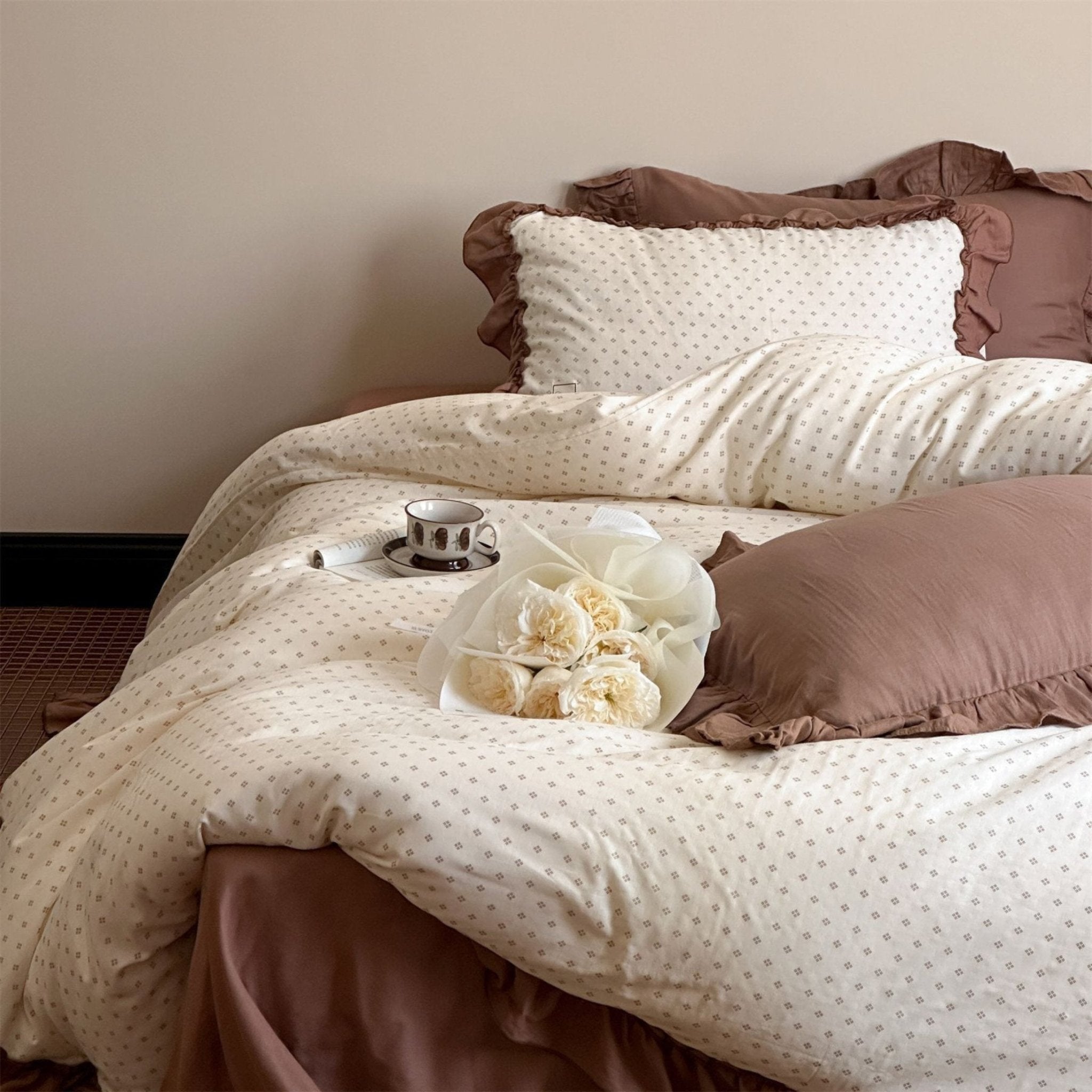 Cottage Inspired Ruffle Bedding Set / Soft Brown - Ever Lasting