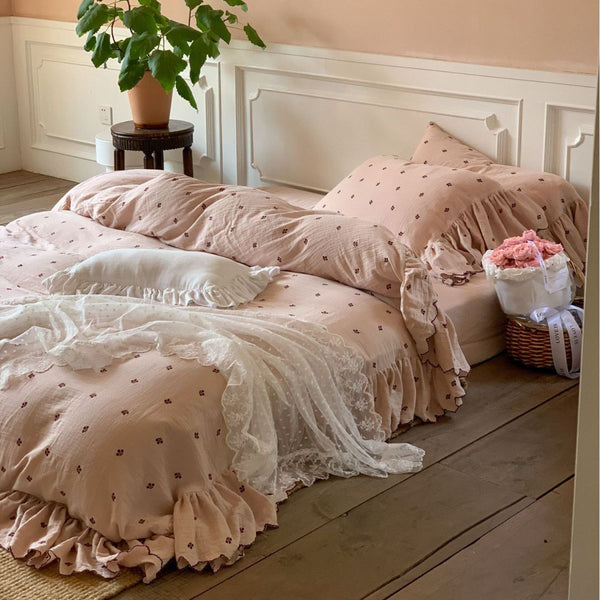 Cottage Pink Ruffle Bedding Set Small/Medium / Flat
