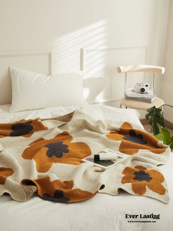 Cozy Earth Tone Floral Blanket / Orange + Beige Blankets