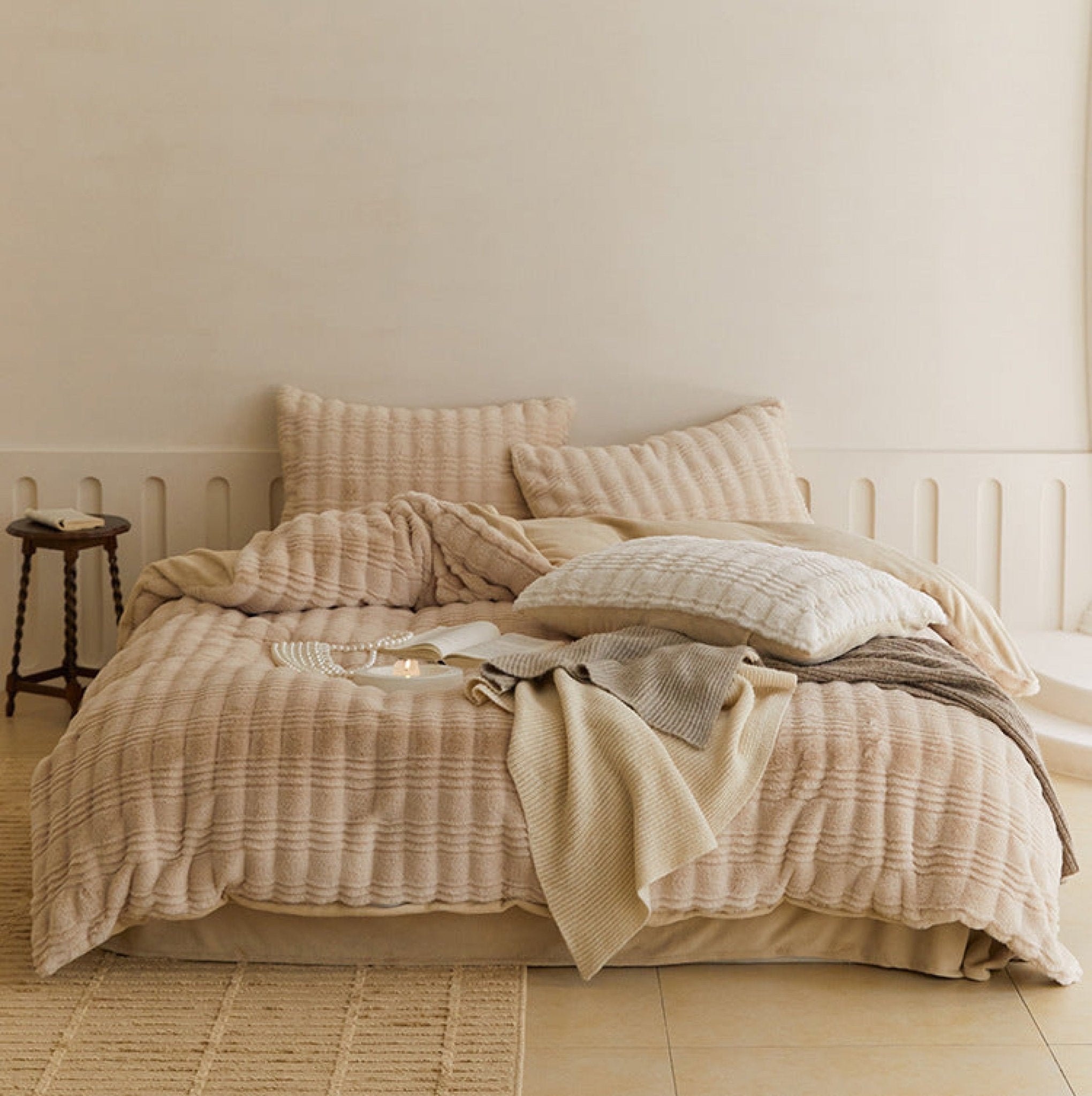 Cozy Earth Tone Milk Velvet Bedding Set / Beige Khaki - Ever Lasting