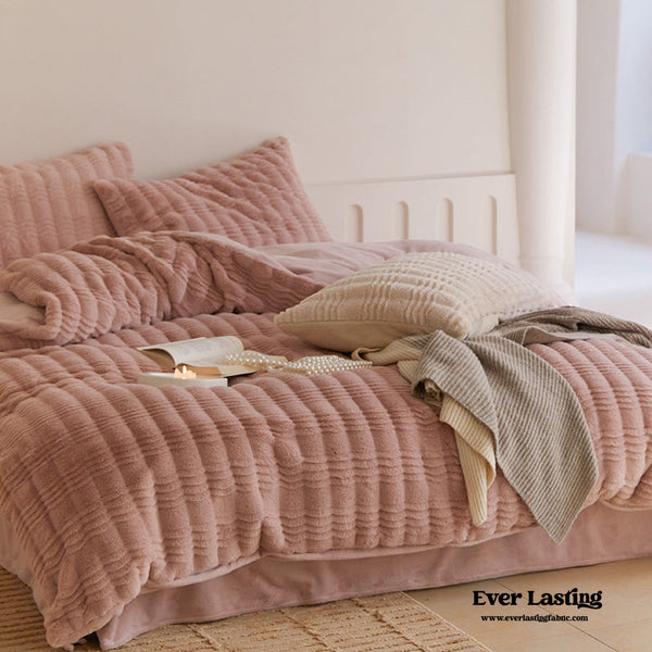 Cozy Earth Tone Milk Velvet Bedding Set / Pink