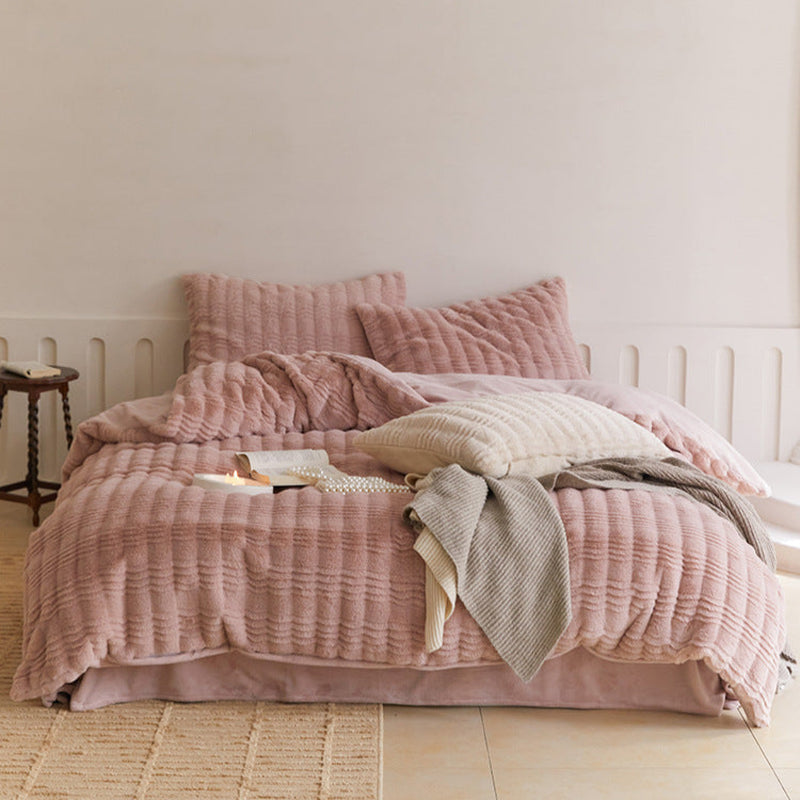 Cozy Earth Tone Milk Velvet Bedding Set / White Pink Medium Flat