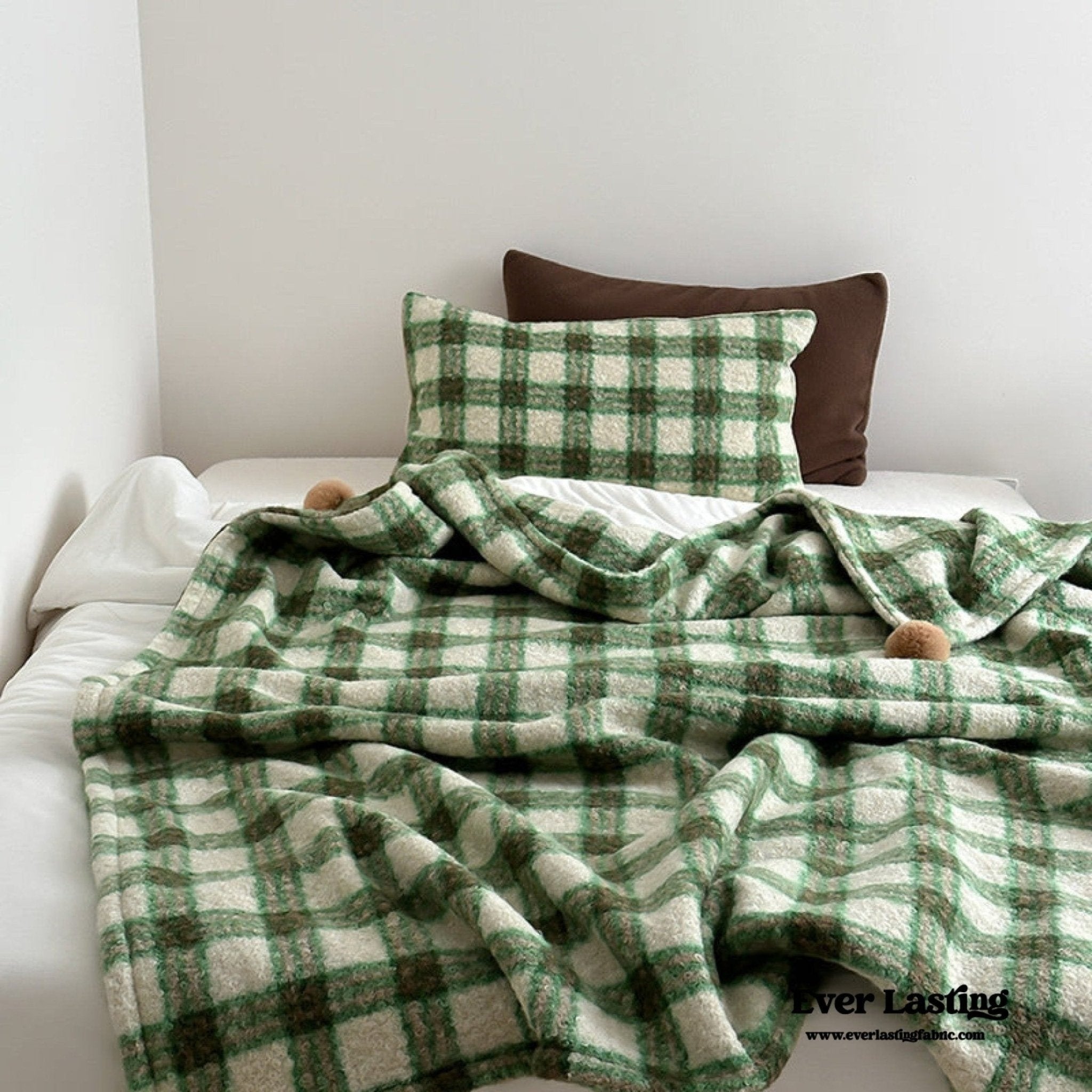 Cozy Plaid Wool Throw Blanket / Red - Ever Lasting