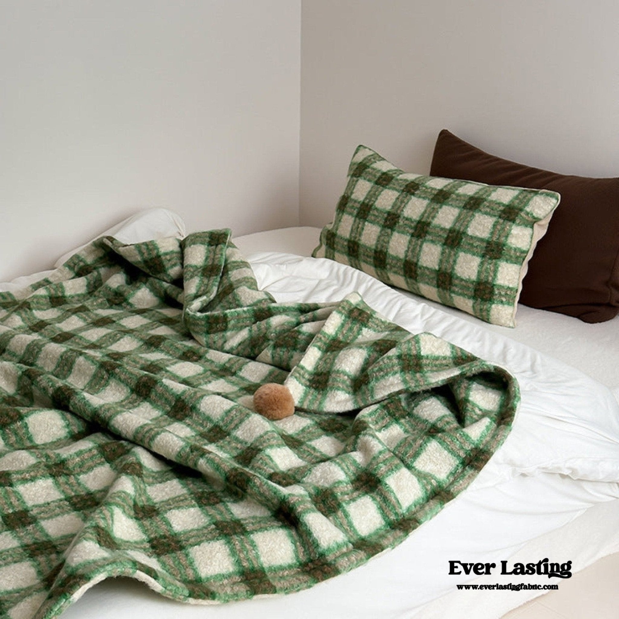 Cozy Plaid Wool Throw Blanket / Red - Ever Lasting