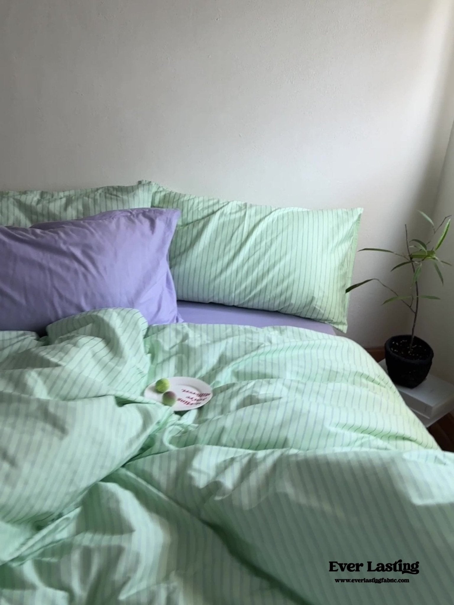 Daisy Mint Fresh Striped Bedding Set / Purple & Pink - Ever Lasting
