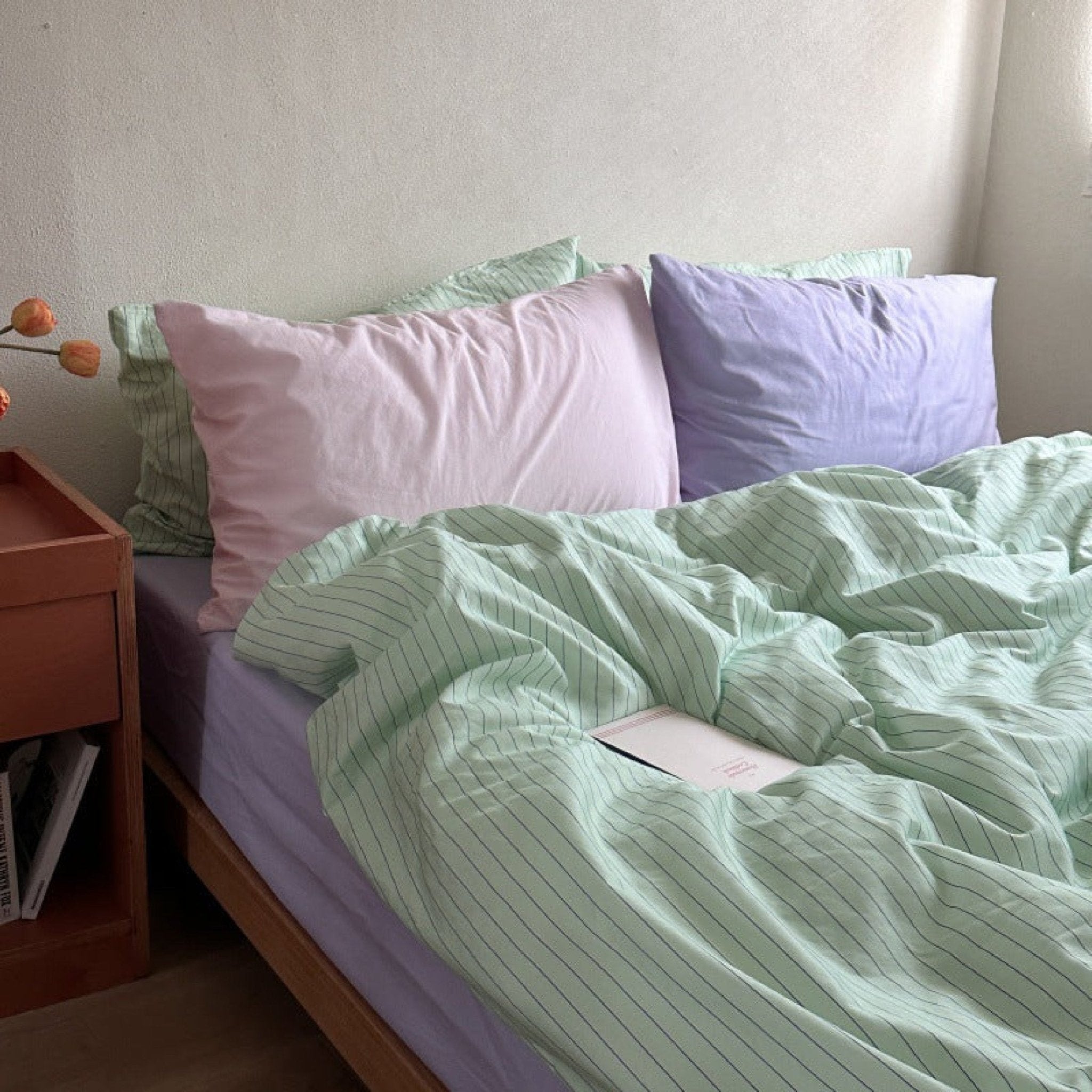 Daisy Mint Fresh Striped Bedding Set / Purple & Striped - Ever Lasting