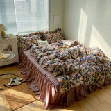 Dark Garden Floral Bedding Set / Beige Mix Blue Small Bed Skirt