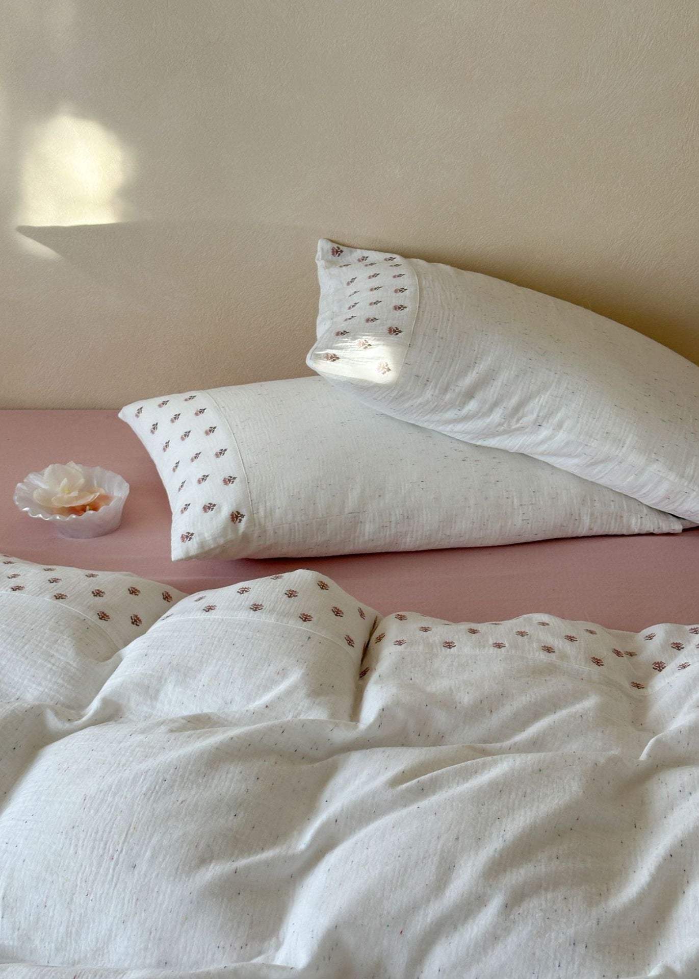 Delilah Floral Double Gauze Bedding Bundle - Ever Lasting