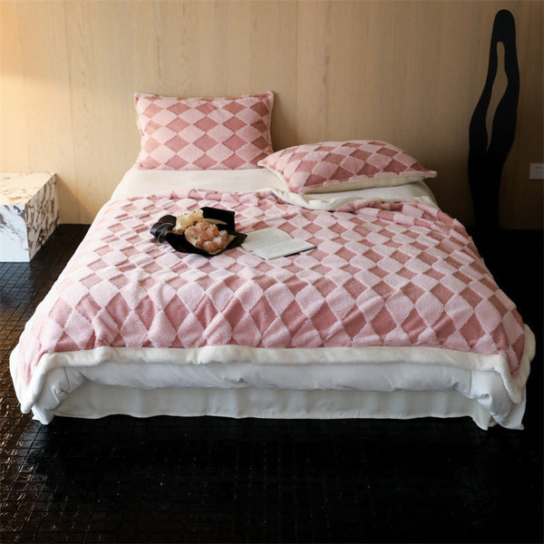 Diamond Fleece Blanket / Pink Small Blankets