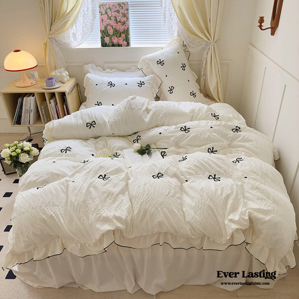 Dreamy Embroidered Ruffle Bedding Set / Ribbon