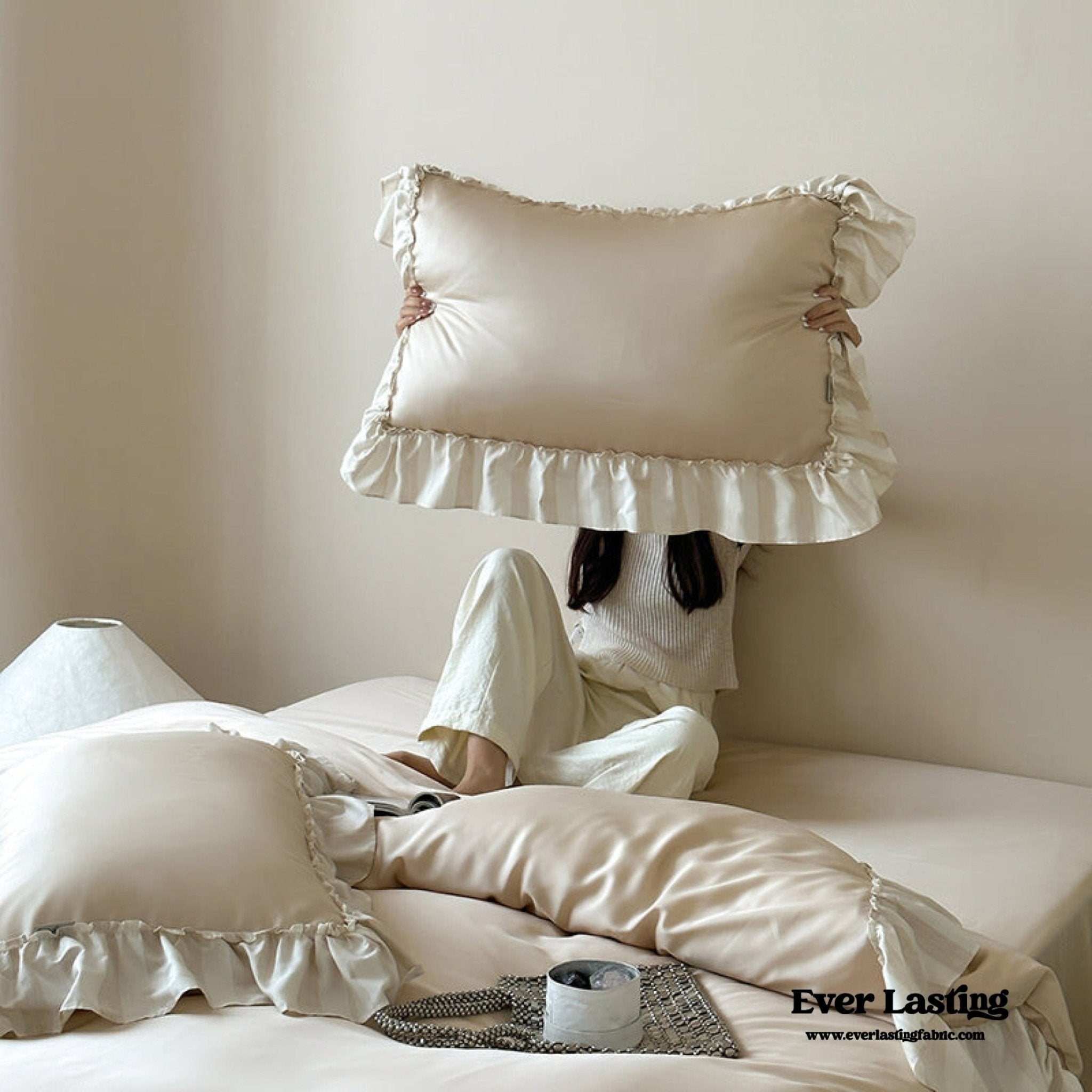 Dreamy Silky Ruffle Tencel Bedding Set / Pink - Ever Lasting