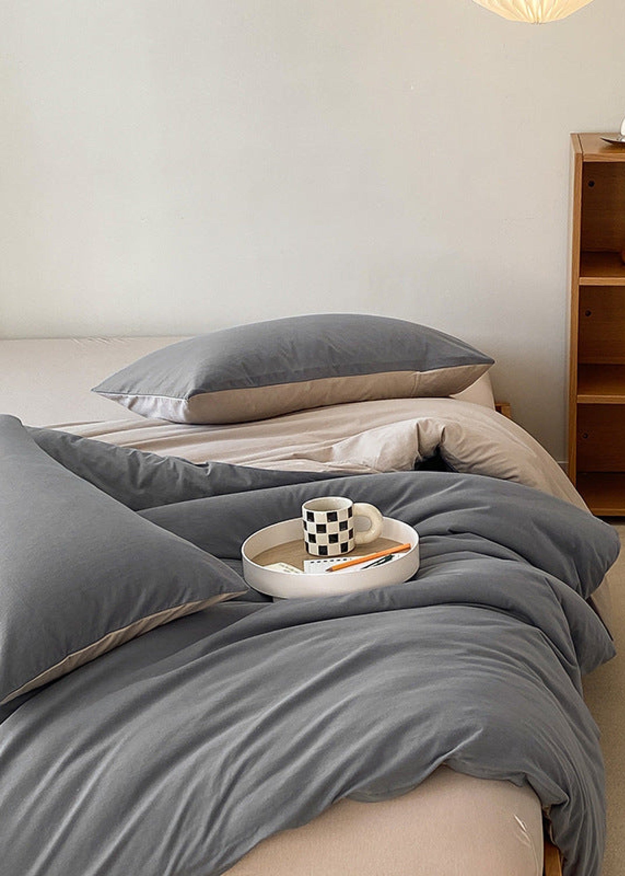 Duo Earth Tone Jersey Knit Bedding Set / White Beige Bedding Set