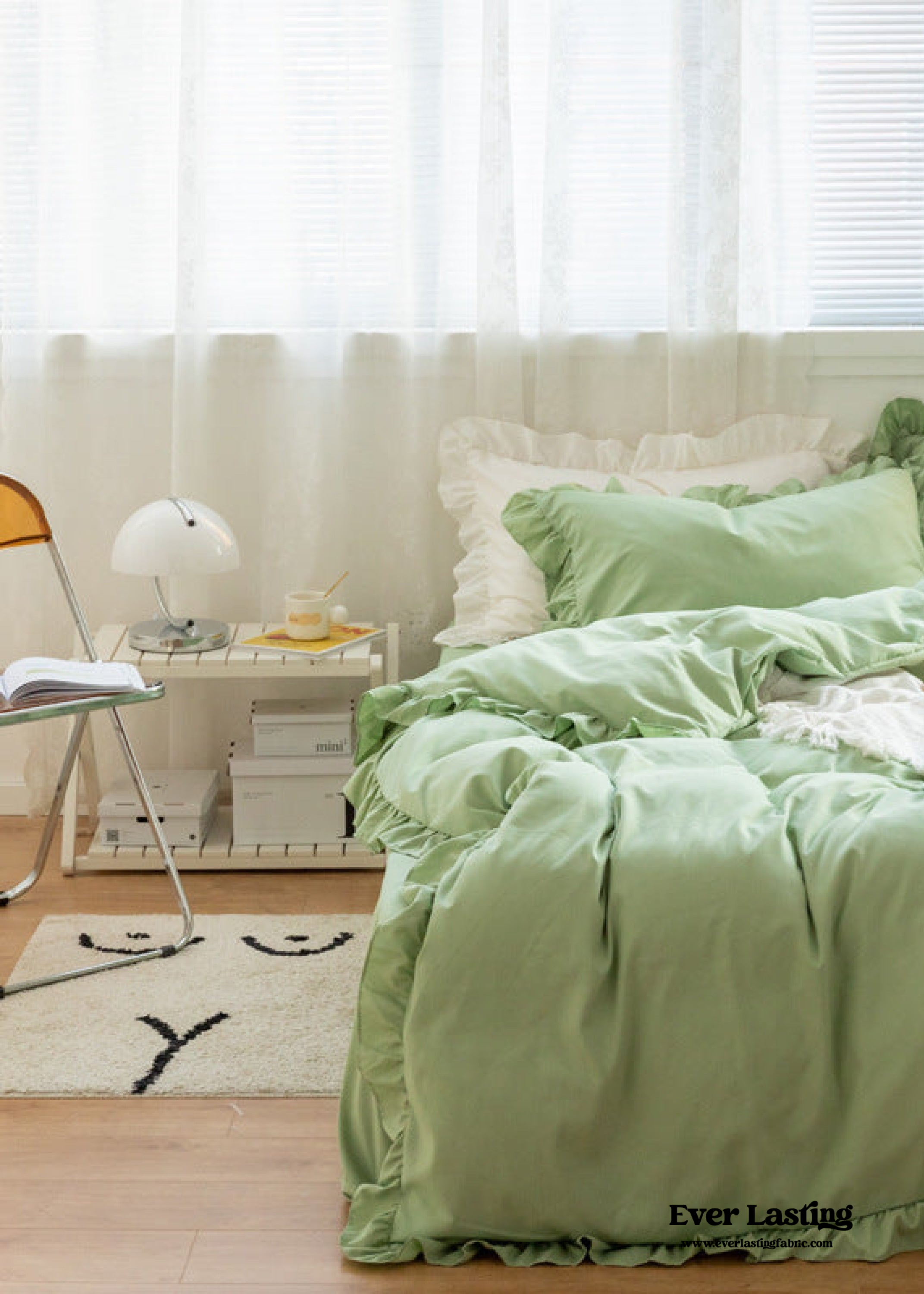 Earth Tone Ruffle Bedding Set / White