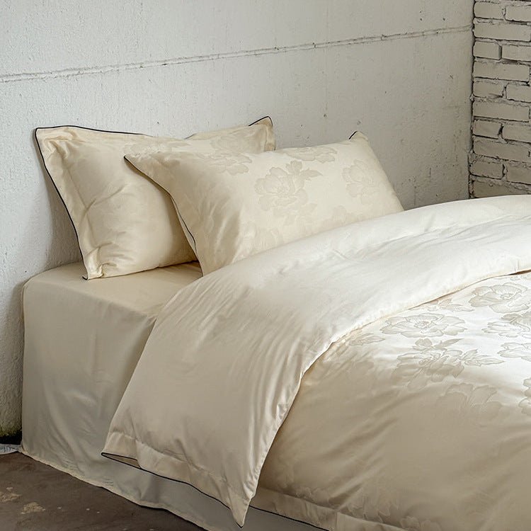  - Ever Lasting - Elara Floral TENCEL™ Bedding Set / White - Bedding Set - Ever Lasting