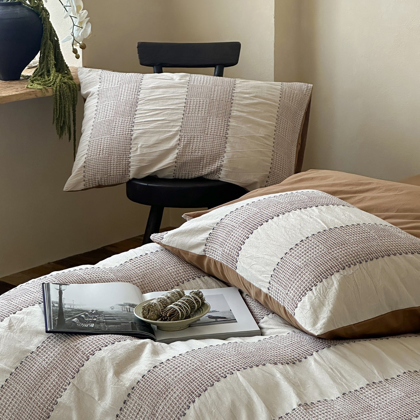  - Ever Lasting - Elianna Striped Pastel Bedding Set / Blue - Bedding Set - Ever Lasting