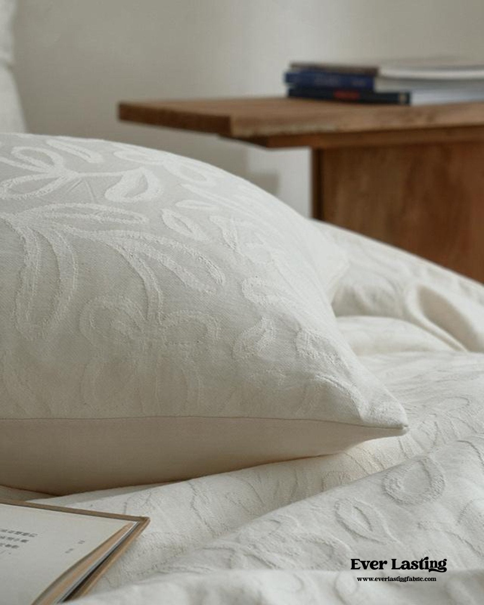 Elin Tencel Silky Jacquard Bedding Set / Bouquet - Ever Lasting
