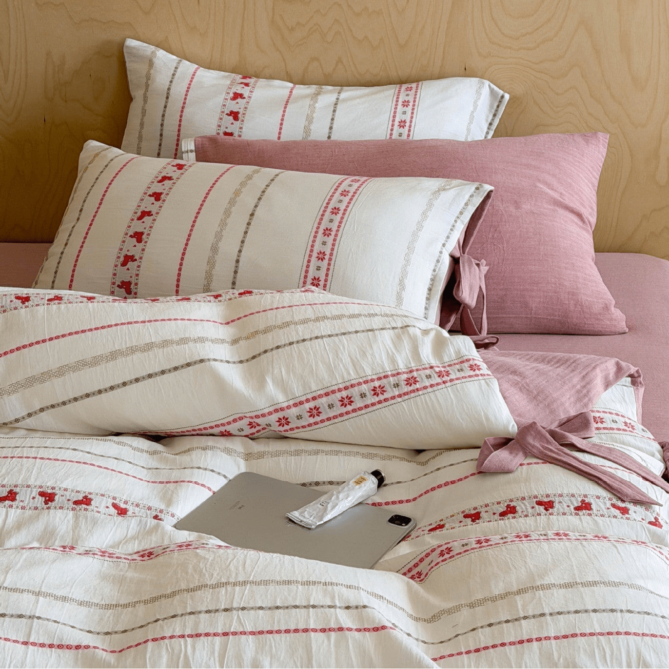 -Ever Lasting - Eliza Jacquard Bedding Bundle -Bedding Bundle -Ever Lasting