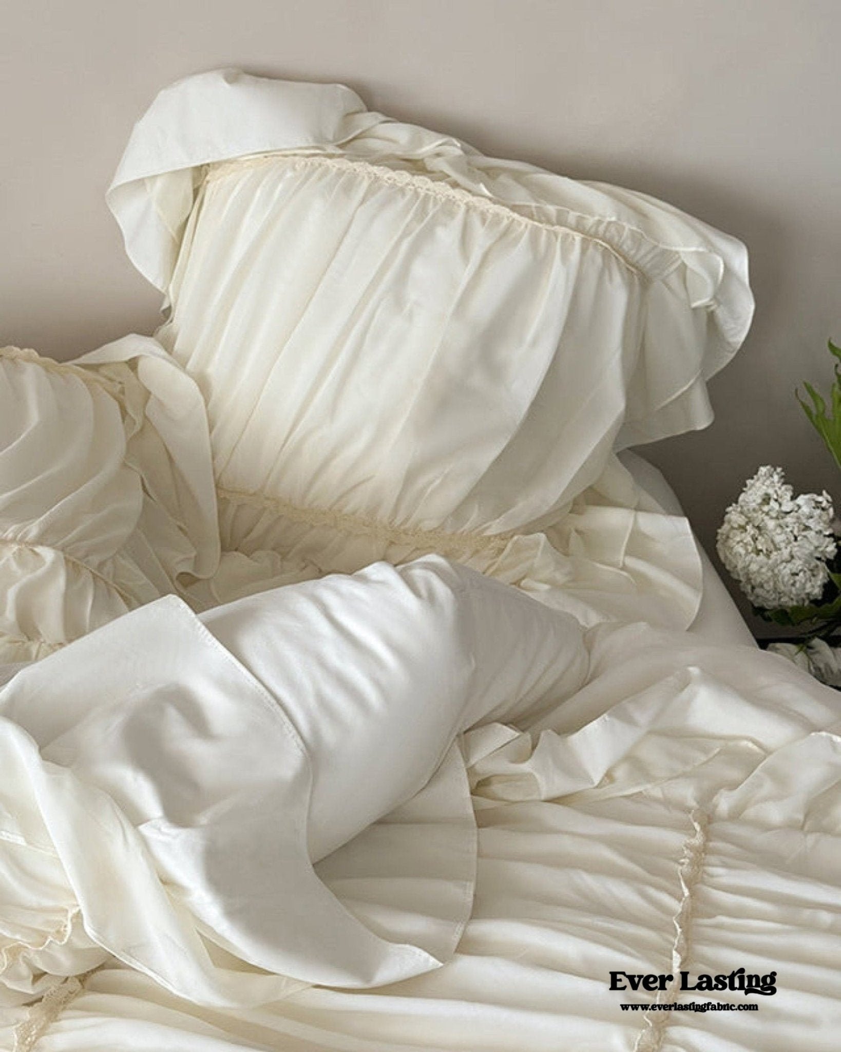 Élodie Silky Coquette Ruffled Bedding Set / White - Ever Lasting