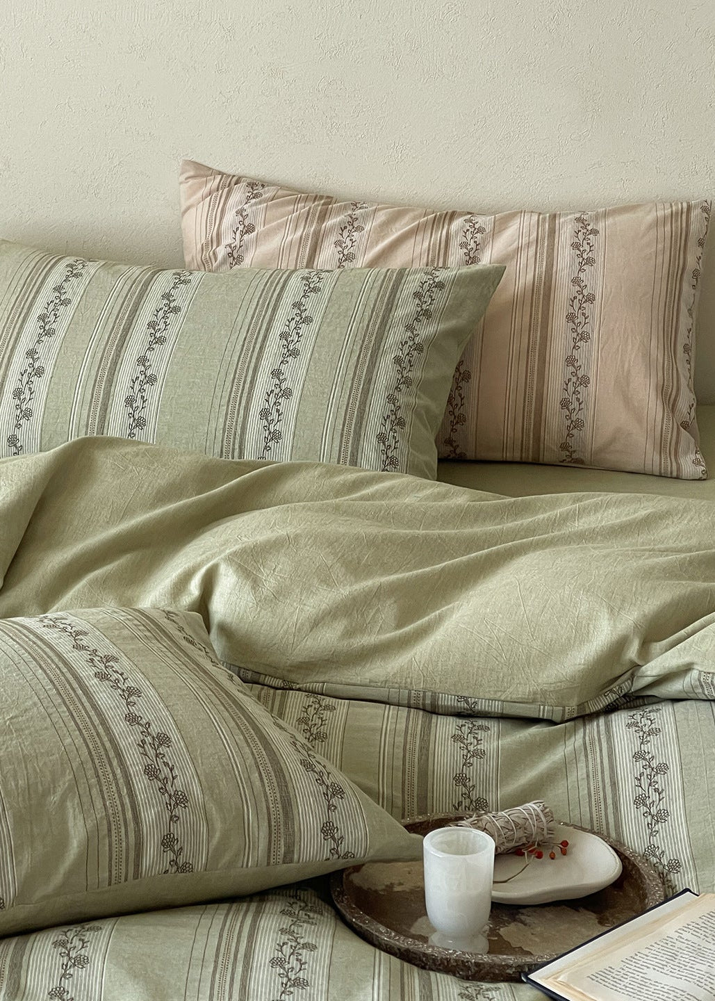 -Ever Lasting - Eloise Jacquard Bedding Set / Beige -Bedding Set -Ever Lasting