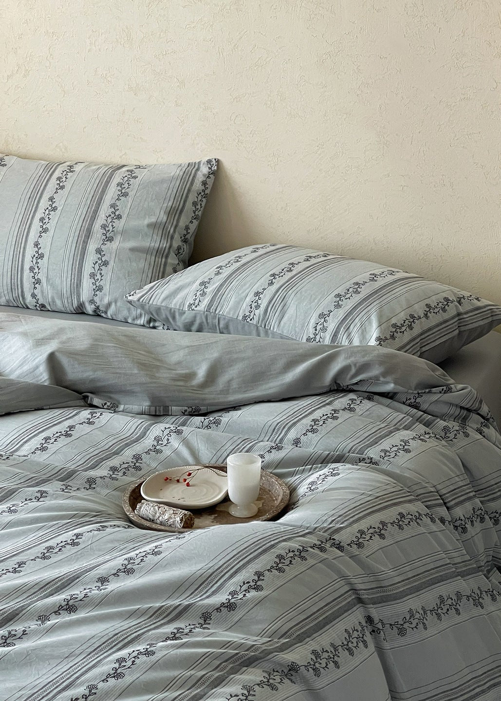 -Ever Lasting - Eloise Jacquard Bedding Set / Beige -Bedding Set -Ever Lasting