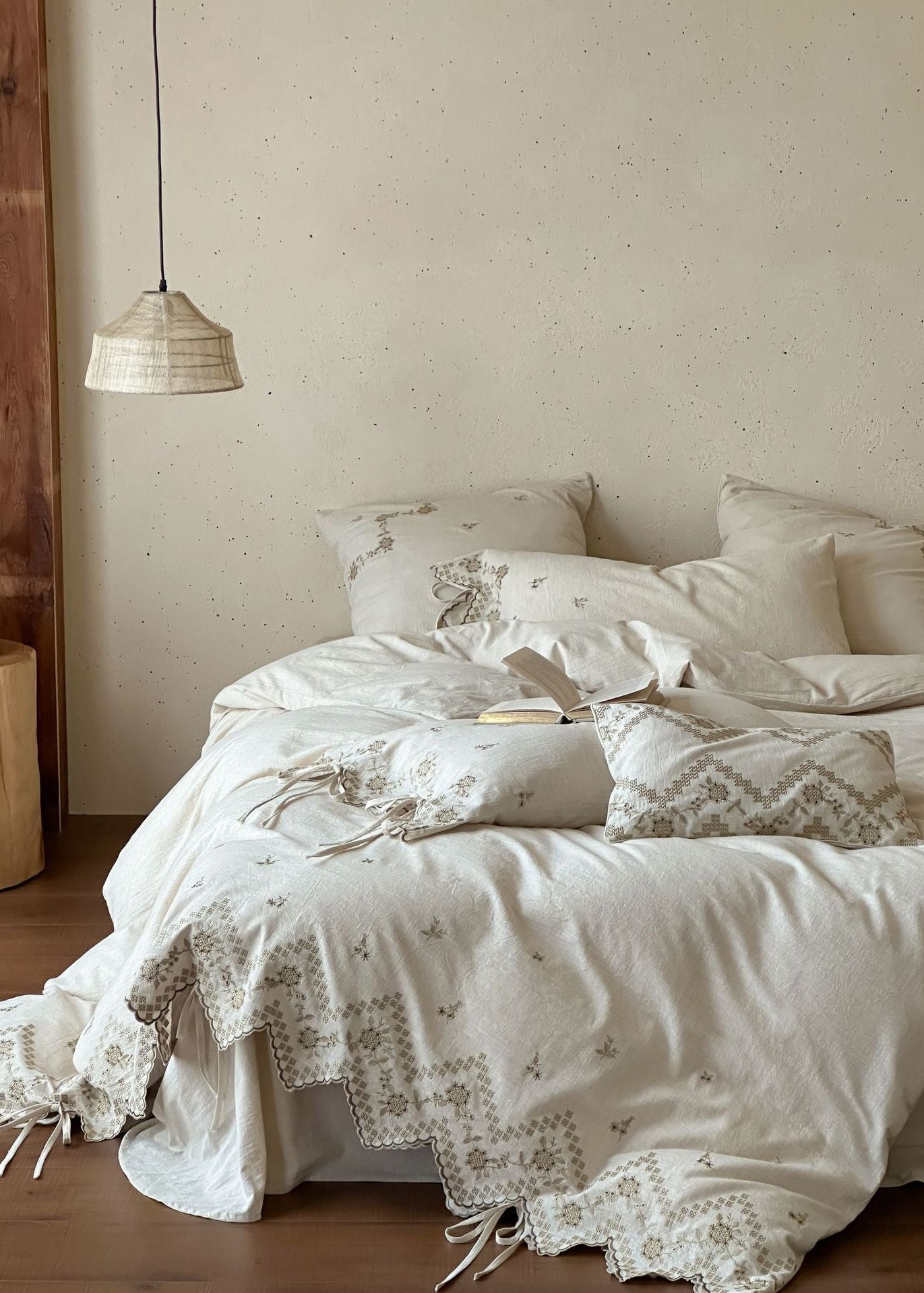 -Ever Lasting - Elsie Floral Bedding Set / White -Bedding Set -Ever Lasting