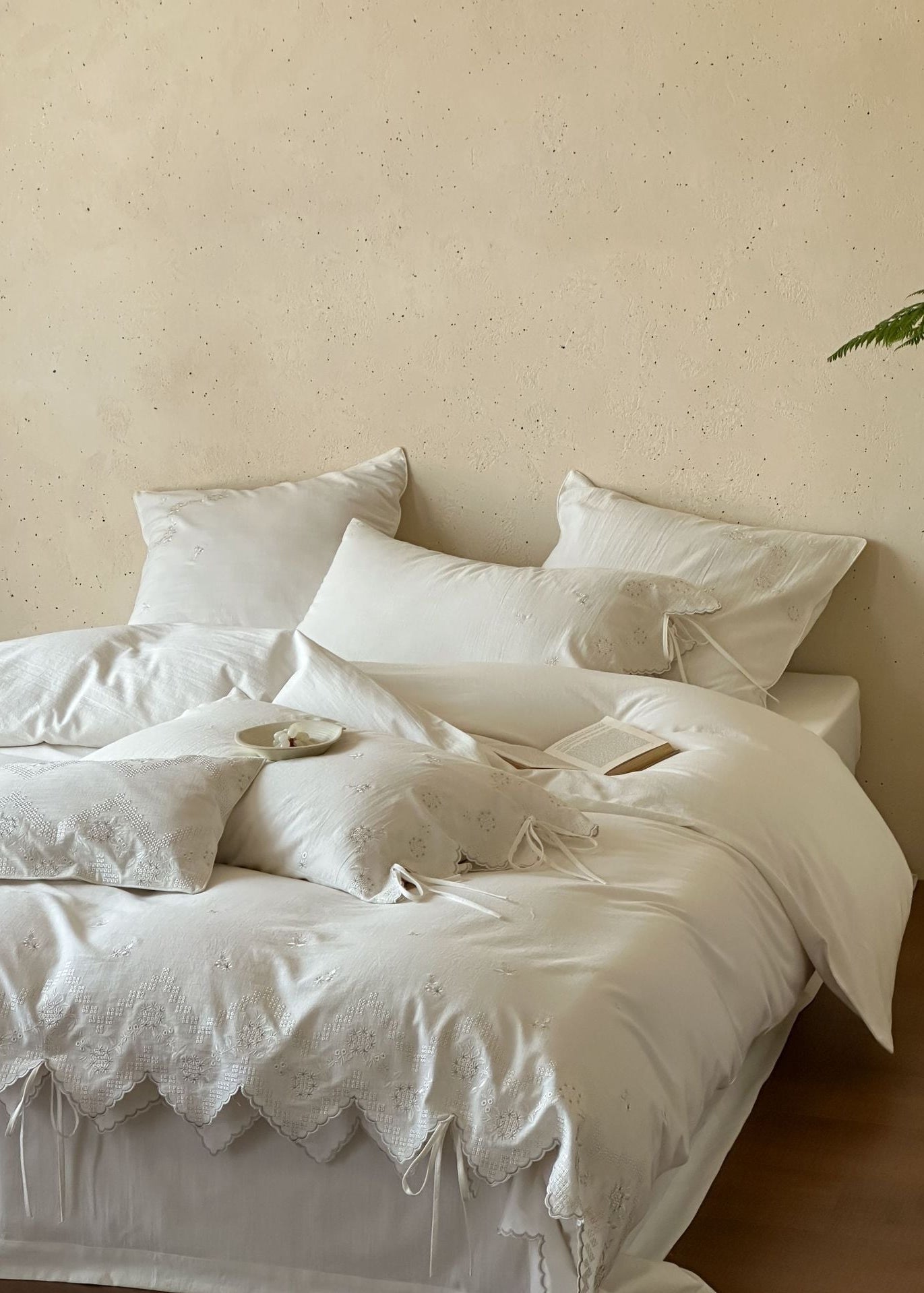 -Ever Lasting - Elsie Floral Bedding Set / White -Bedding Set -Ever Lasting