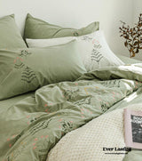 Embroidered Bedding Set / White - Ever Lasting