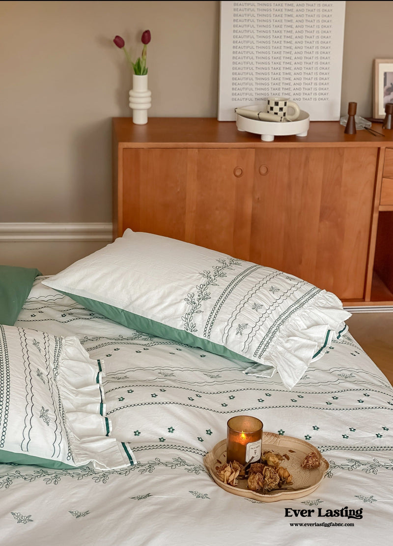 Embroidered French Lace Ruffle Bedding Set / Green