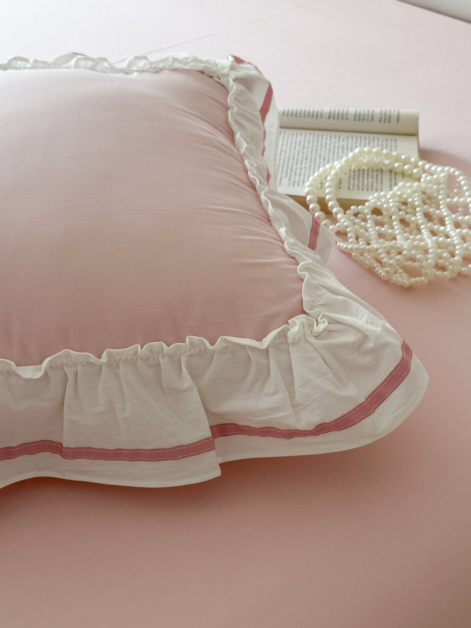 Embroidered French Lace Ruffle Bedding Set / Pink - Ever Lasting