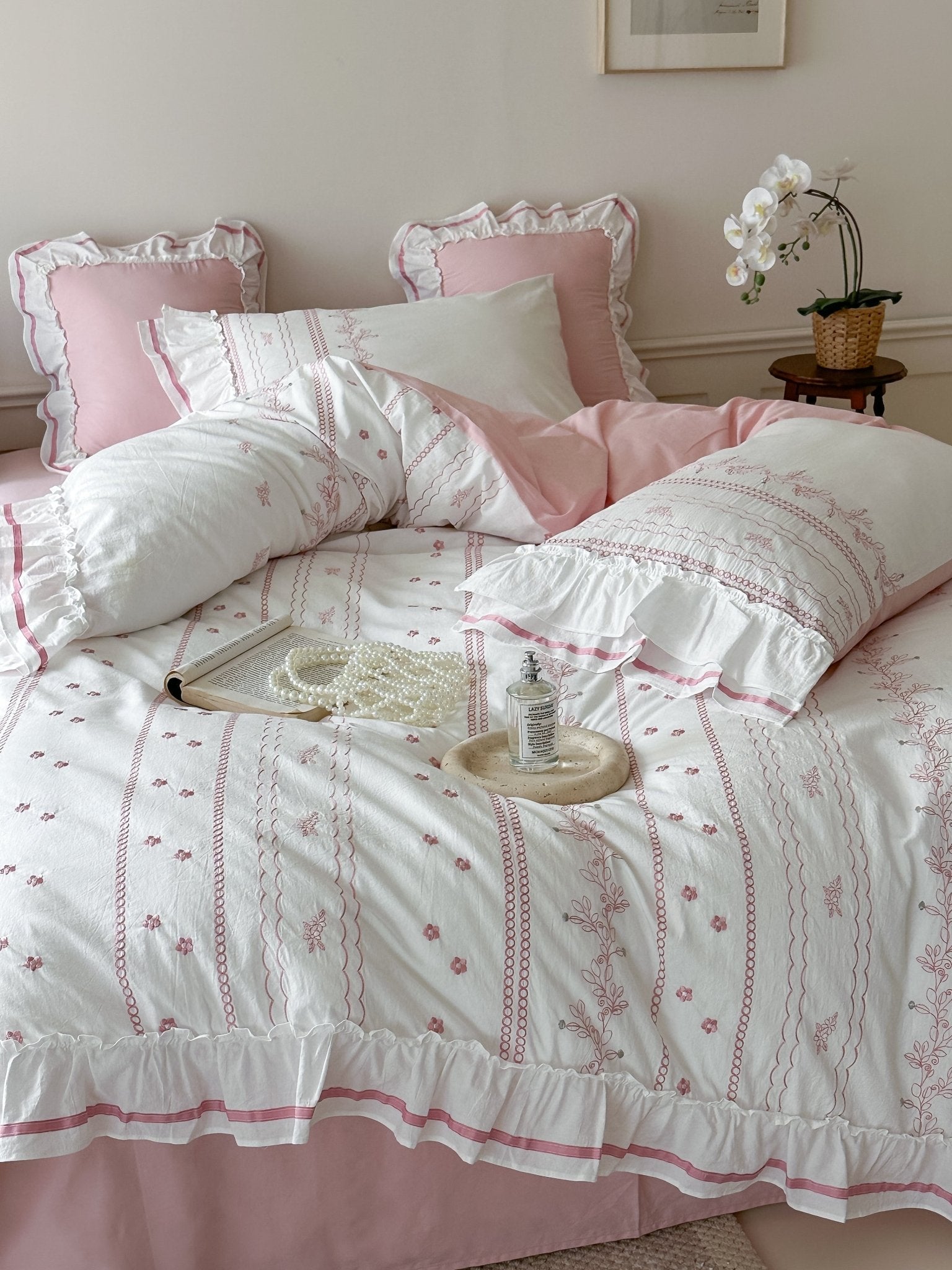 Embroidered French Lace Ruffle Bedding Set / Pink - Ever Lasting