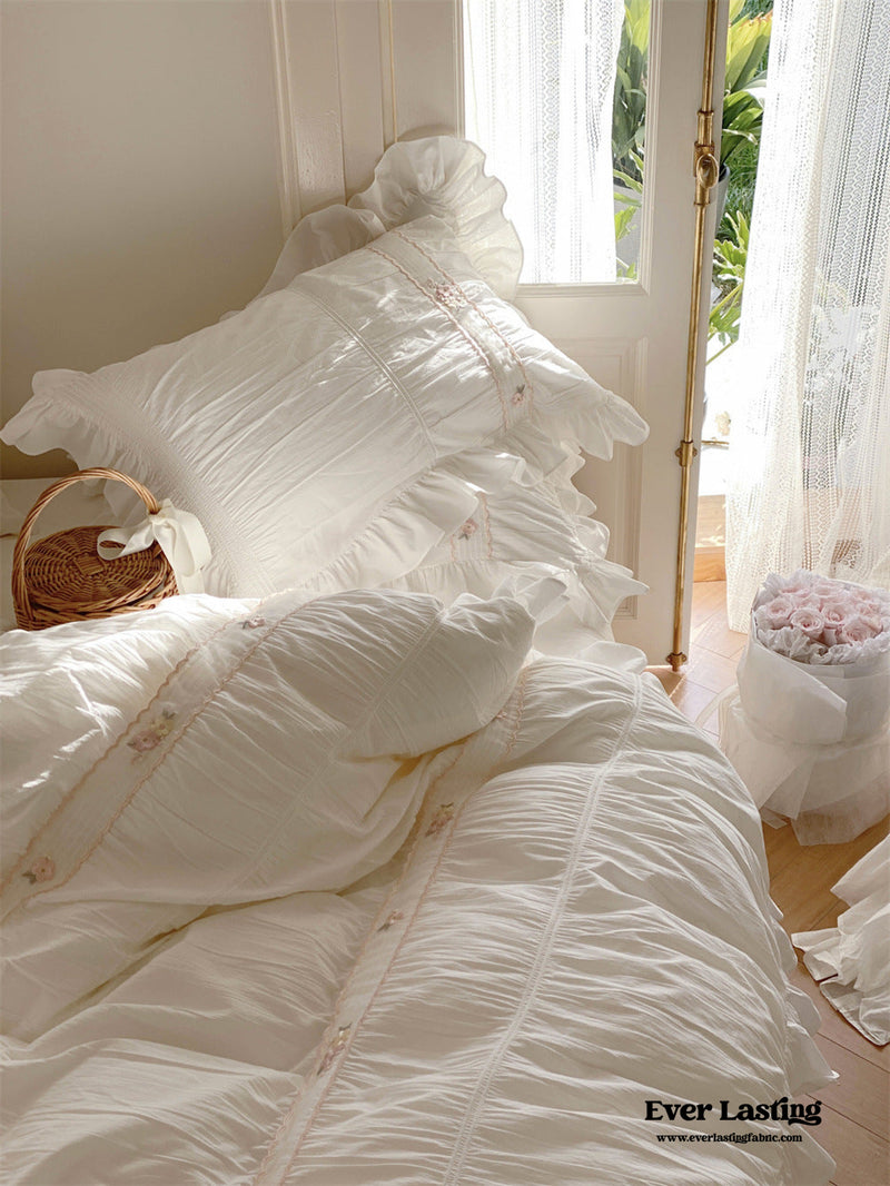 Embroidered Lace Ruffle Bedding Bundle