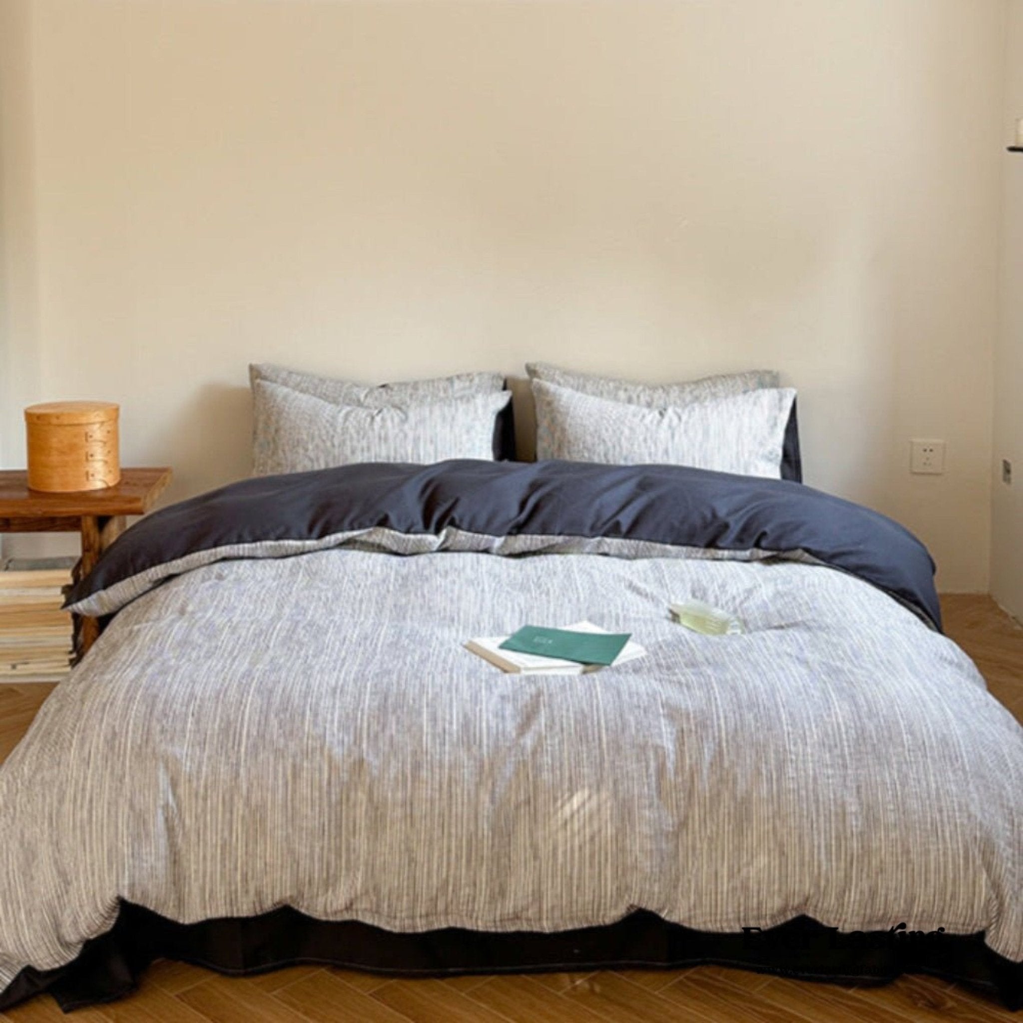 Emma Duo Striped Jacquard Bedding Set / Light Purple - Ever Lasting