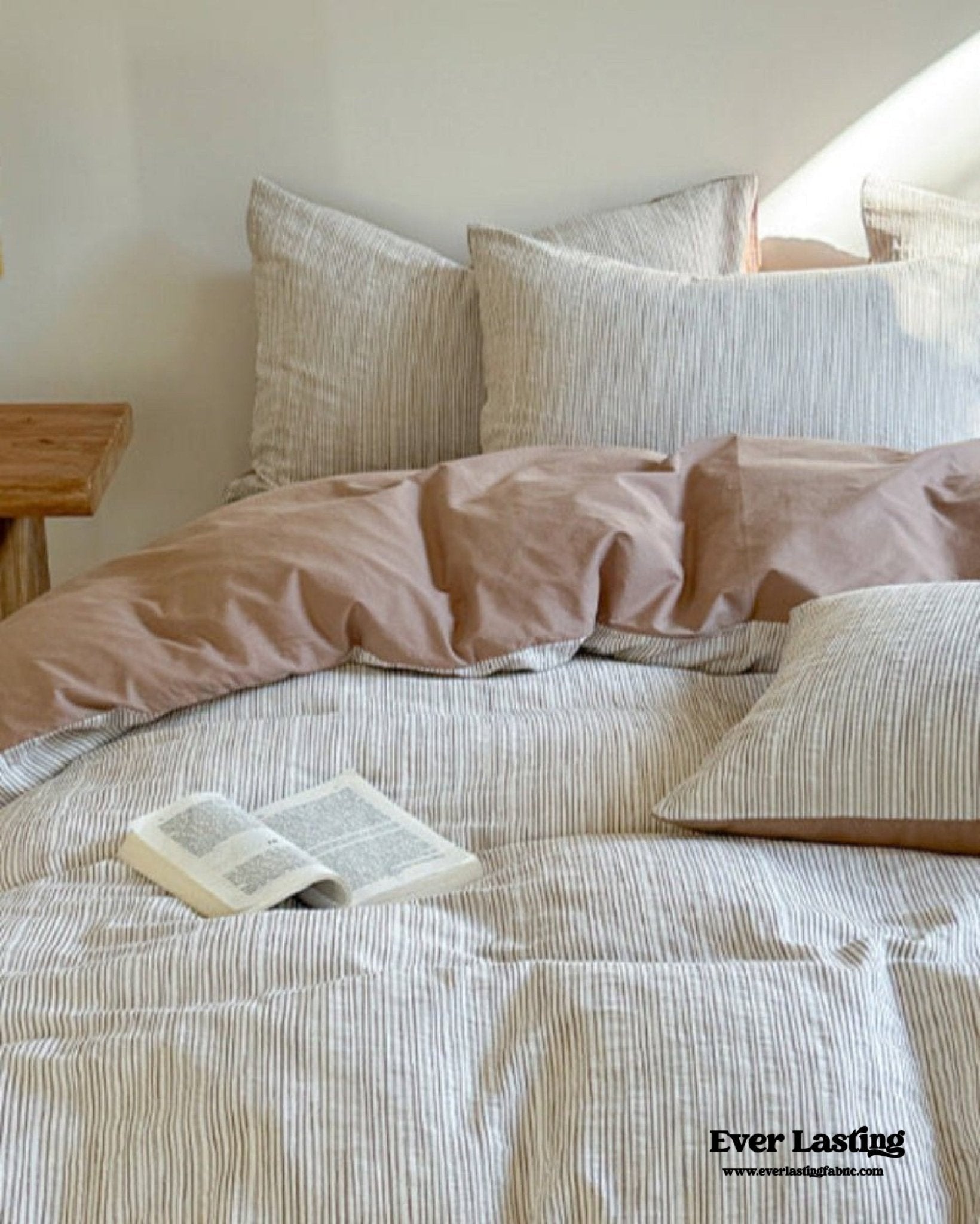 Emma Duo Striped Jacquard Bedding Set / Pink - Ever Lasting